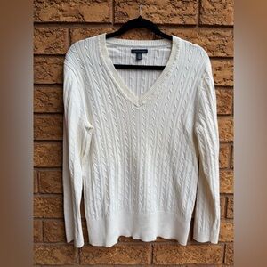 4/$25 • Tommy Hilfiger V-Neck Cableknit Pullover Cotton Sweater‎